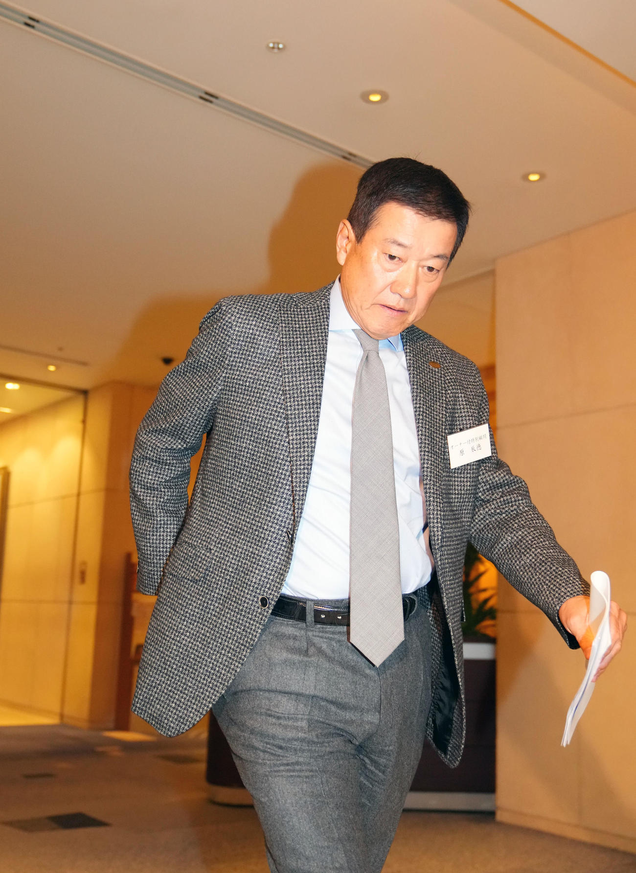 巨人OB会総会に出席する原辰徳氏（撮影・横山健太）