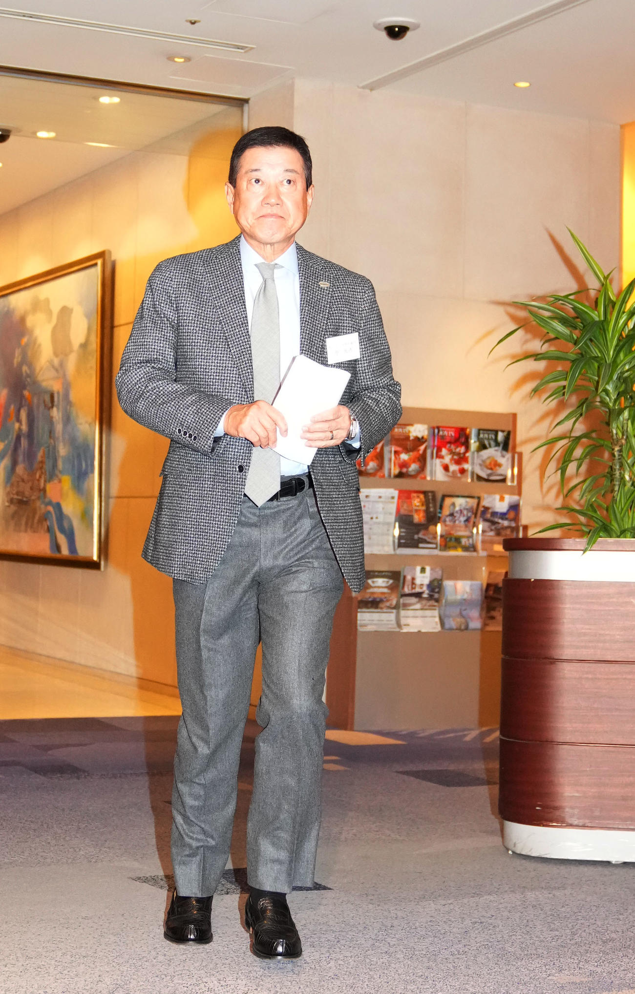 巨人OB会総会に出席する原辰徳氏（撮影・横山健太）