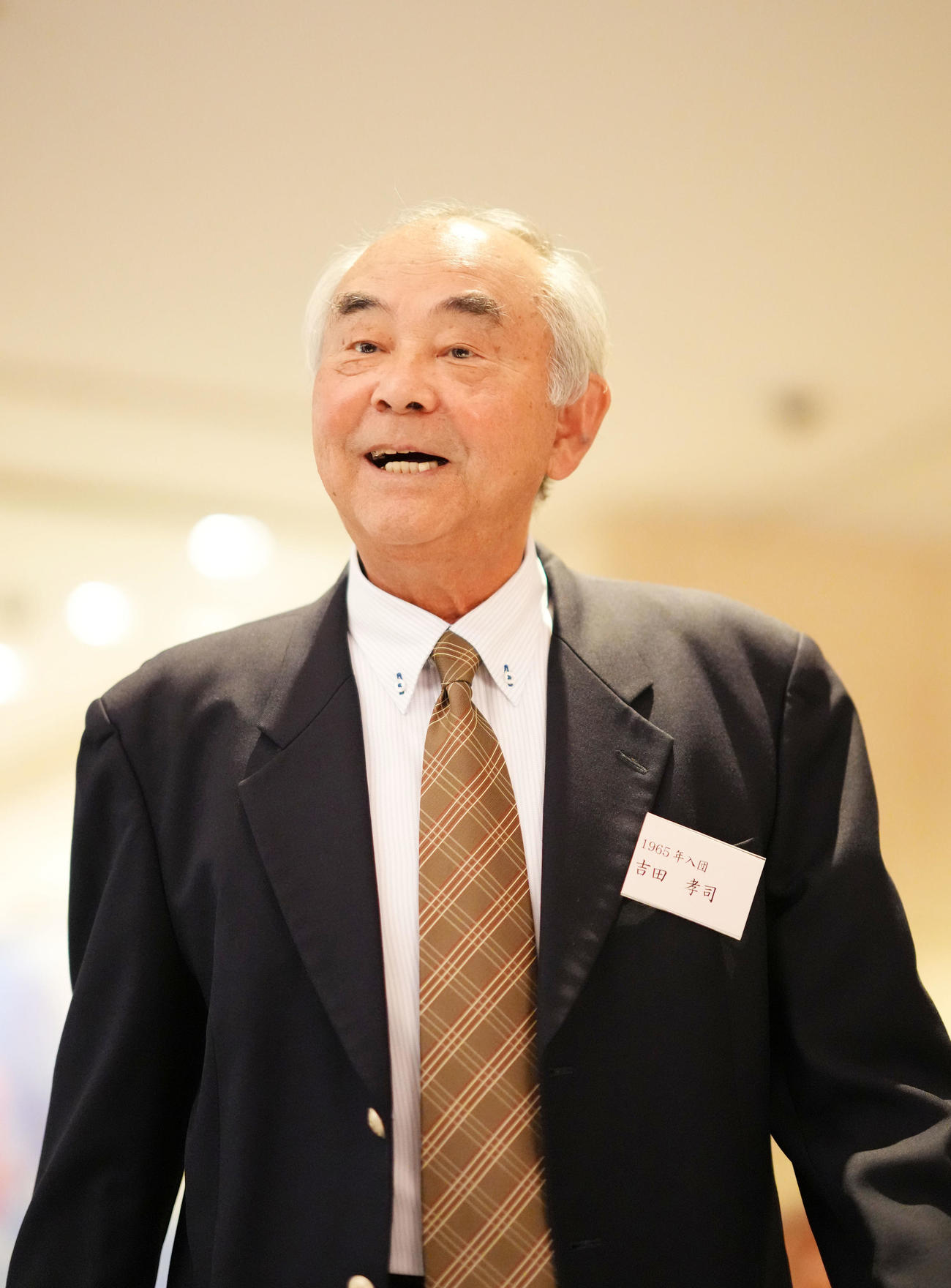 巨人OB会総会に出席する吉田孝司氏（撮影・横山健太）