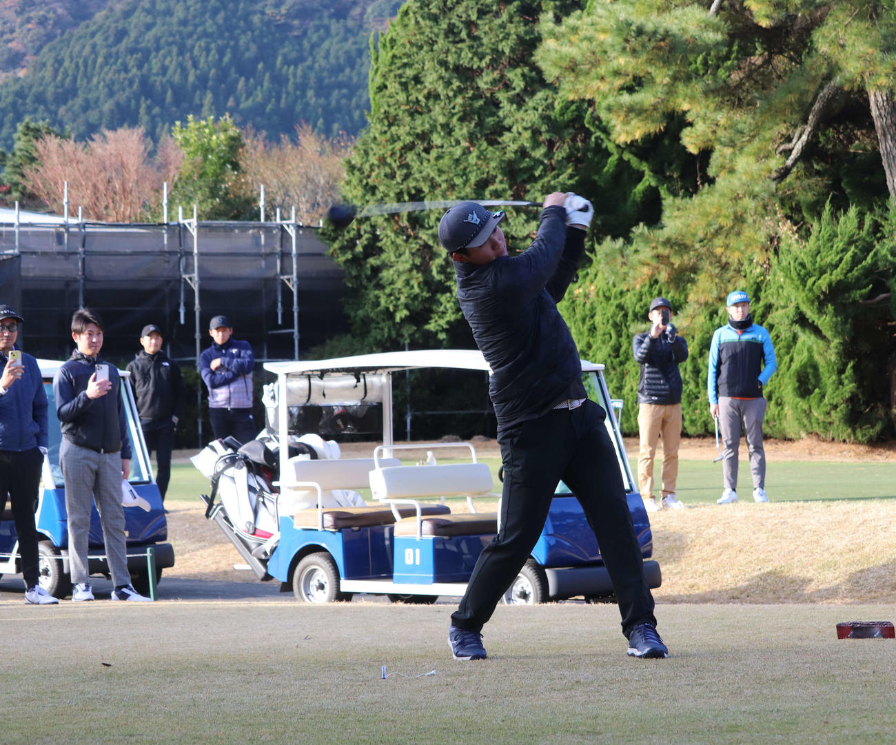 中大ゴルフコンペに参加した中大清水監督（撮影・小早川宗一郎）