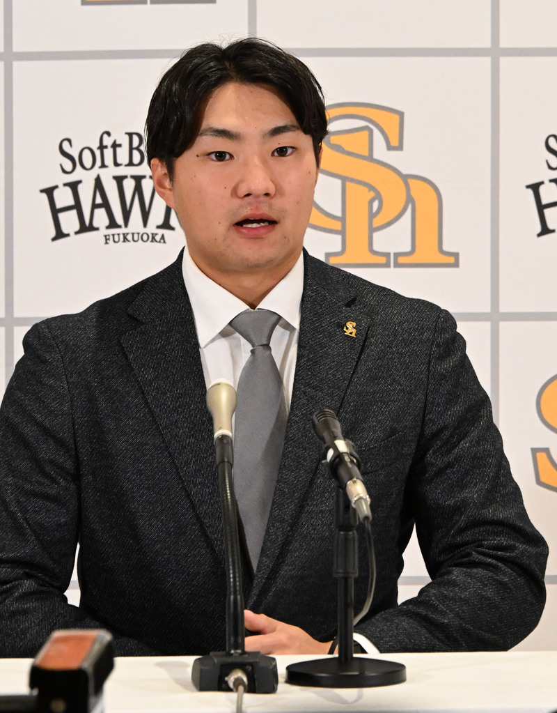 ソフトバンク村田賢一（2024年11月29日撮影）