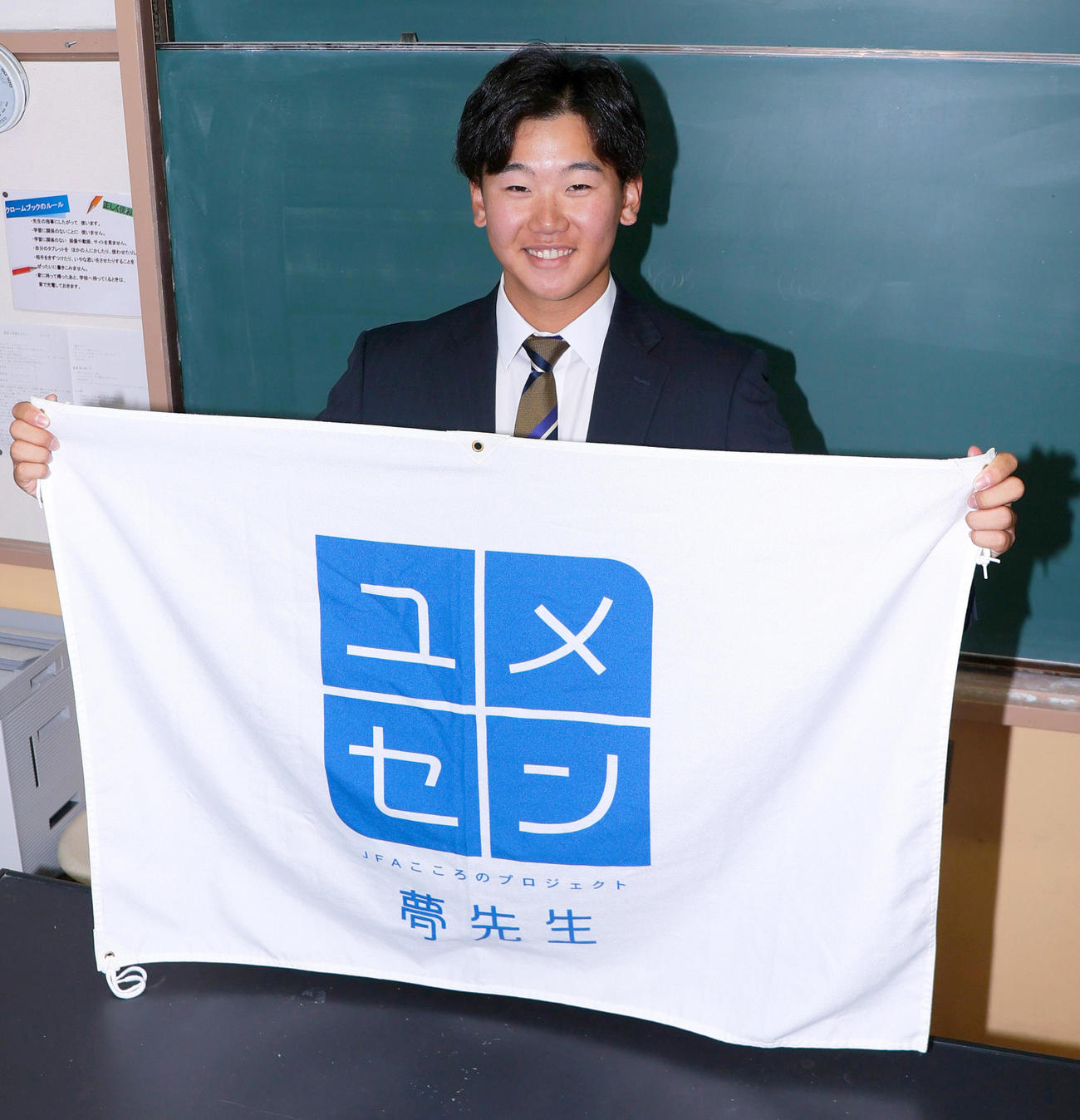 阪神門別は大阪の清高小学校で夢先生を務めた（撮影・上山淳一）