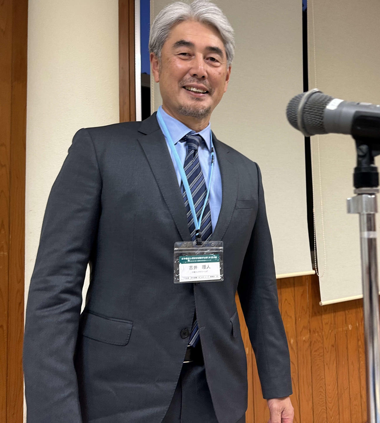 日本臨床心理身体運動学会に出席したロッテ吉井監督（球団提供）