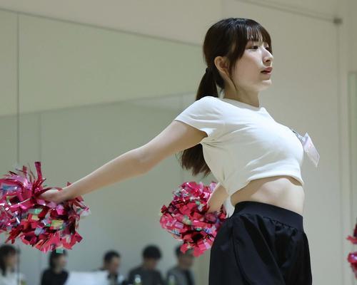 ファイターズガール2025年新メンバーオーディション　2次審査で演技する参加者（撮影・黒川智章）