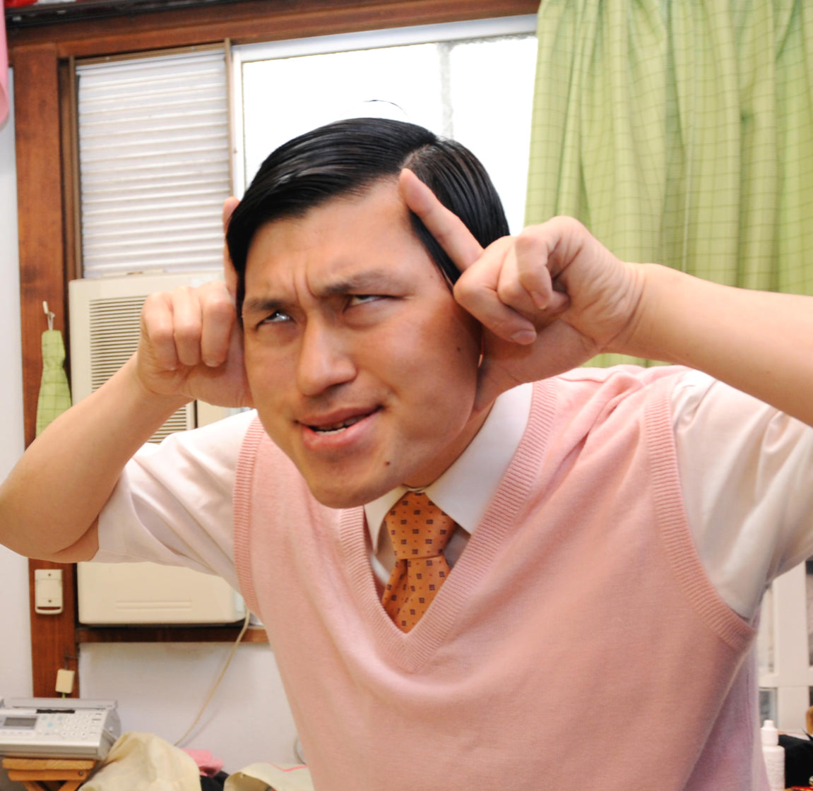 オードリー春日の「鬼瓦」（2012年撮影）