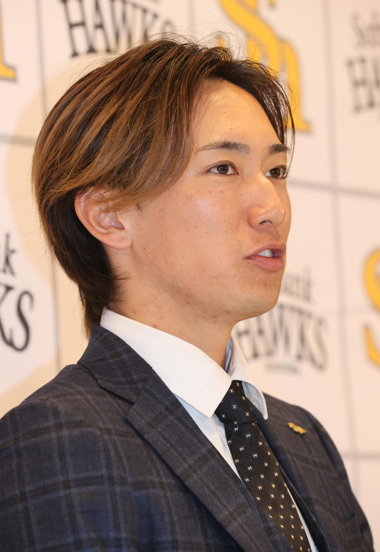 契約更改を終えた大津（撮影・梅根麻紀）