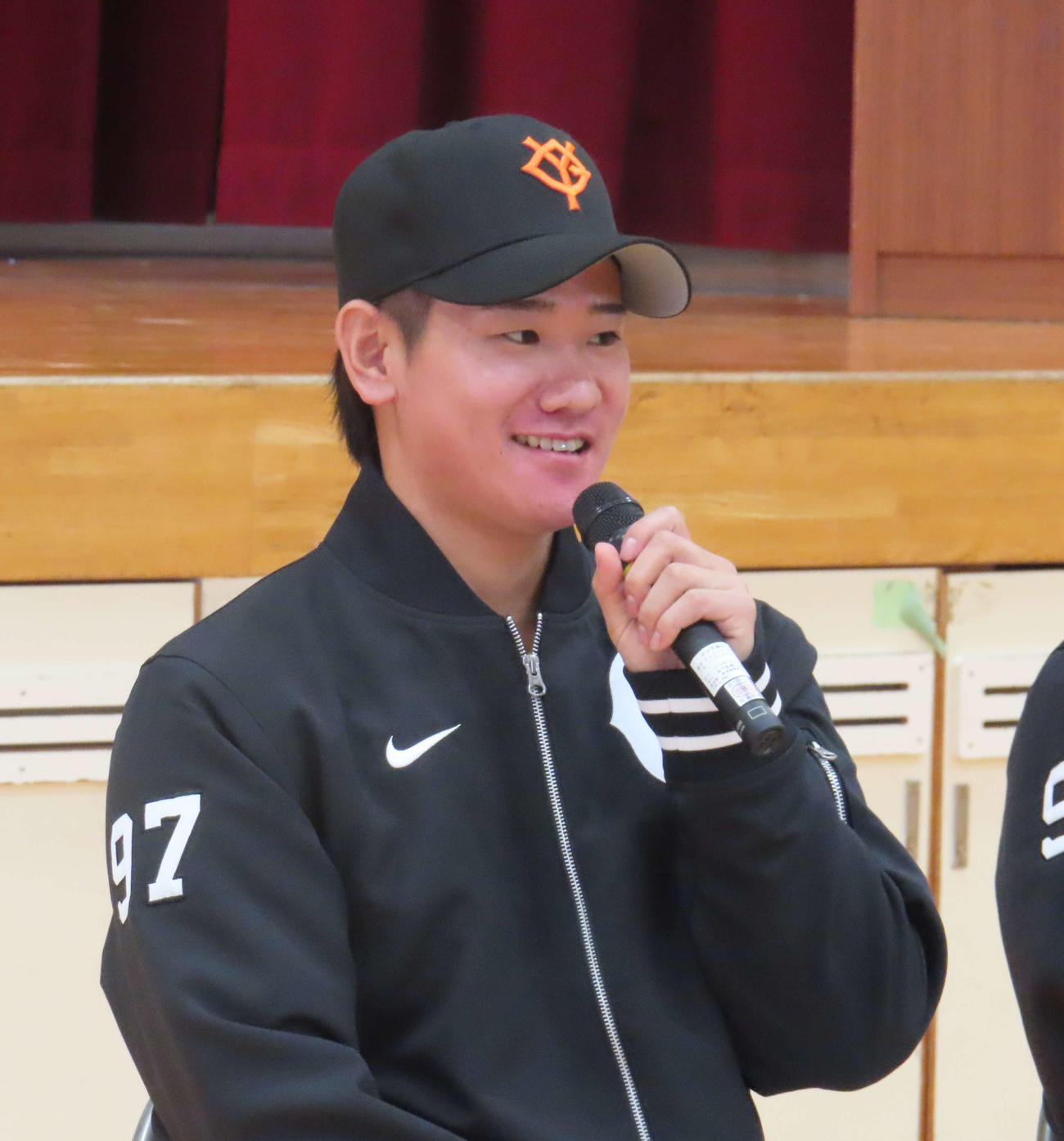 巨人井上温大投手（2024年11月26日撮影）