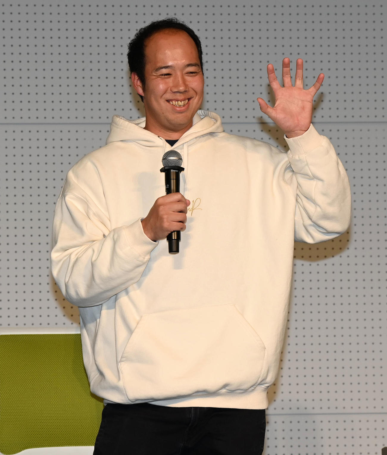 「FanFunTalk」で話す阪神青柳（撮影・前岡正明）