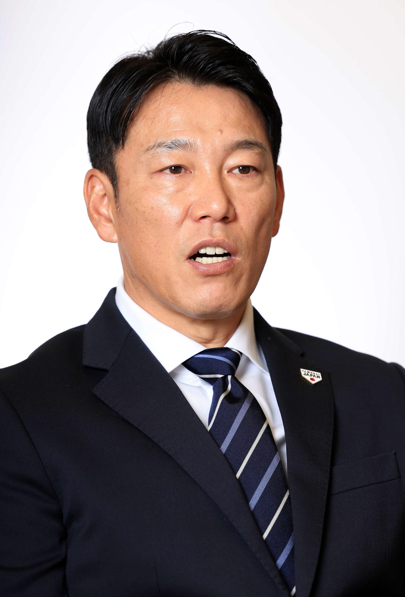 これからの日本代表や野球について思いを語る侍ジャパンの井端監督（撮影・浅見桂子）