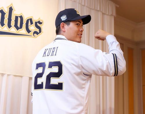 オリックス】九里亜蓮、目標は「由伸超え」200イニング 新トレ導入で