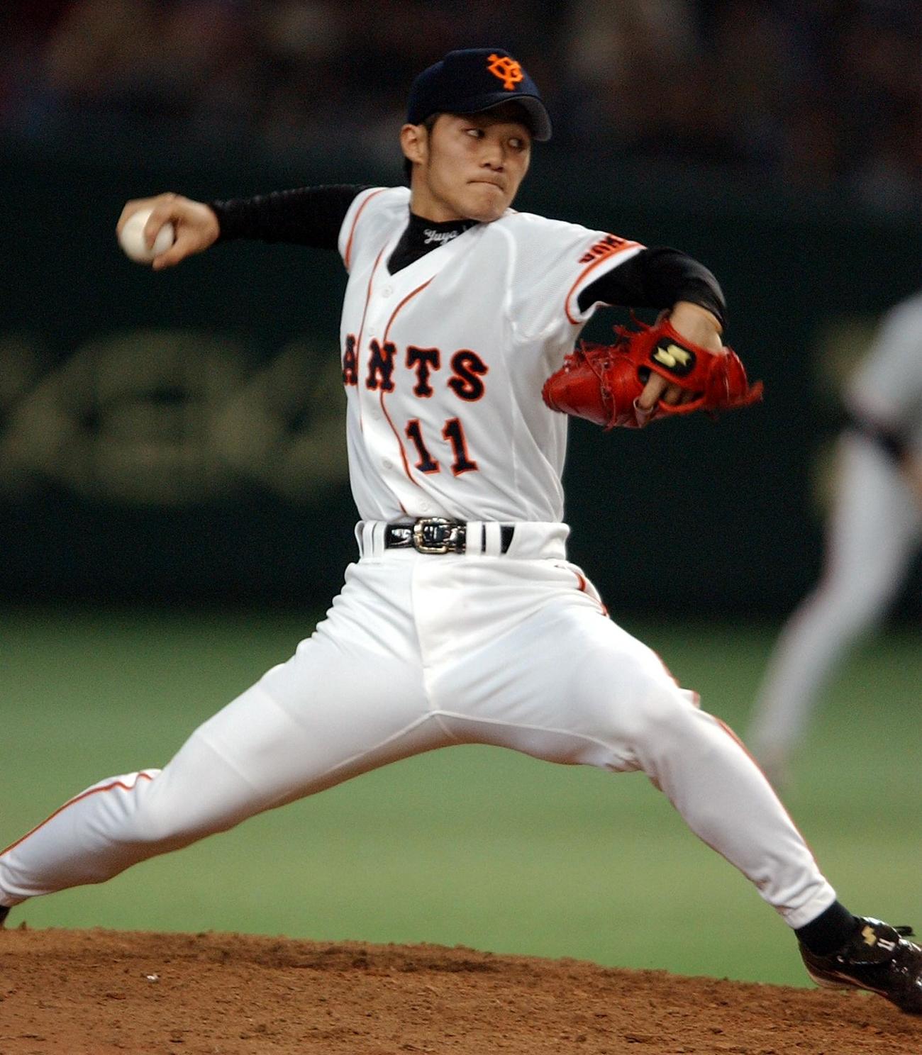 プロ初勝利を飾った巨人久保裕也（2003年4月撮影）