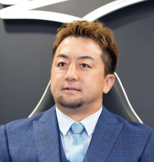 契約更改を終え会見に臨む沢村拓一（2024年12月撮影）