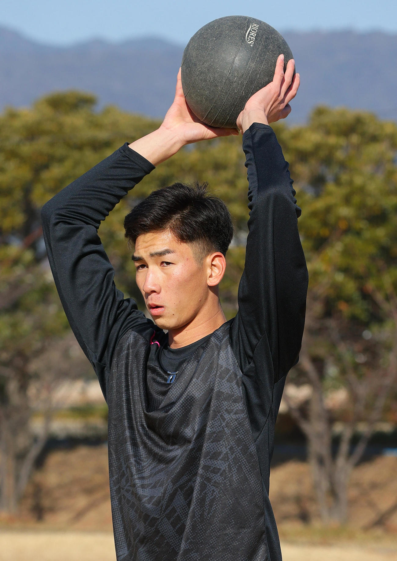 阪神ドラフト2位の今朝丸は自主トレを公開する（撮影・上山淳一）