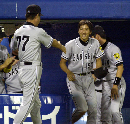 阪神】藤川監督、闘将イズム継承誓う 命日に星野仙一さんしのぶ「頭の