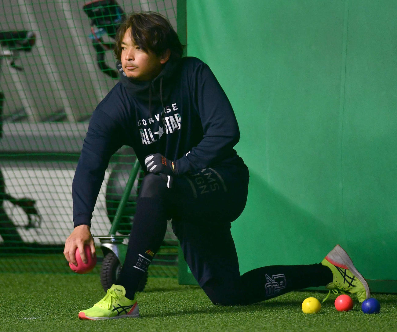 トレーニングを行うソフトバンク東浜（撮影・岩下翔太）