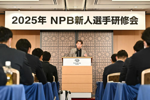 阪神】鳥谷敬氏、楽天宗山塁のマスク絶賛「顔もいい、ファン増える