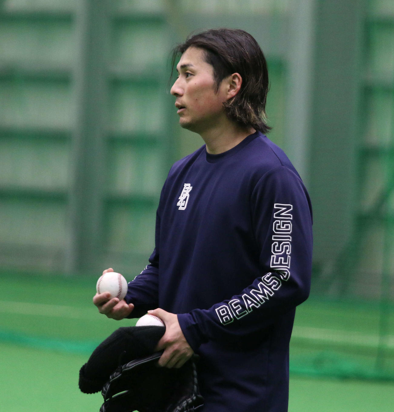 28歳の誕生日に千葉・鎌ケ谷で自主トレを行った日本ハム上川畑（撮影・木下大輔）