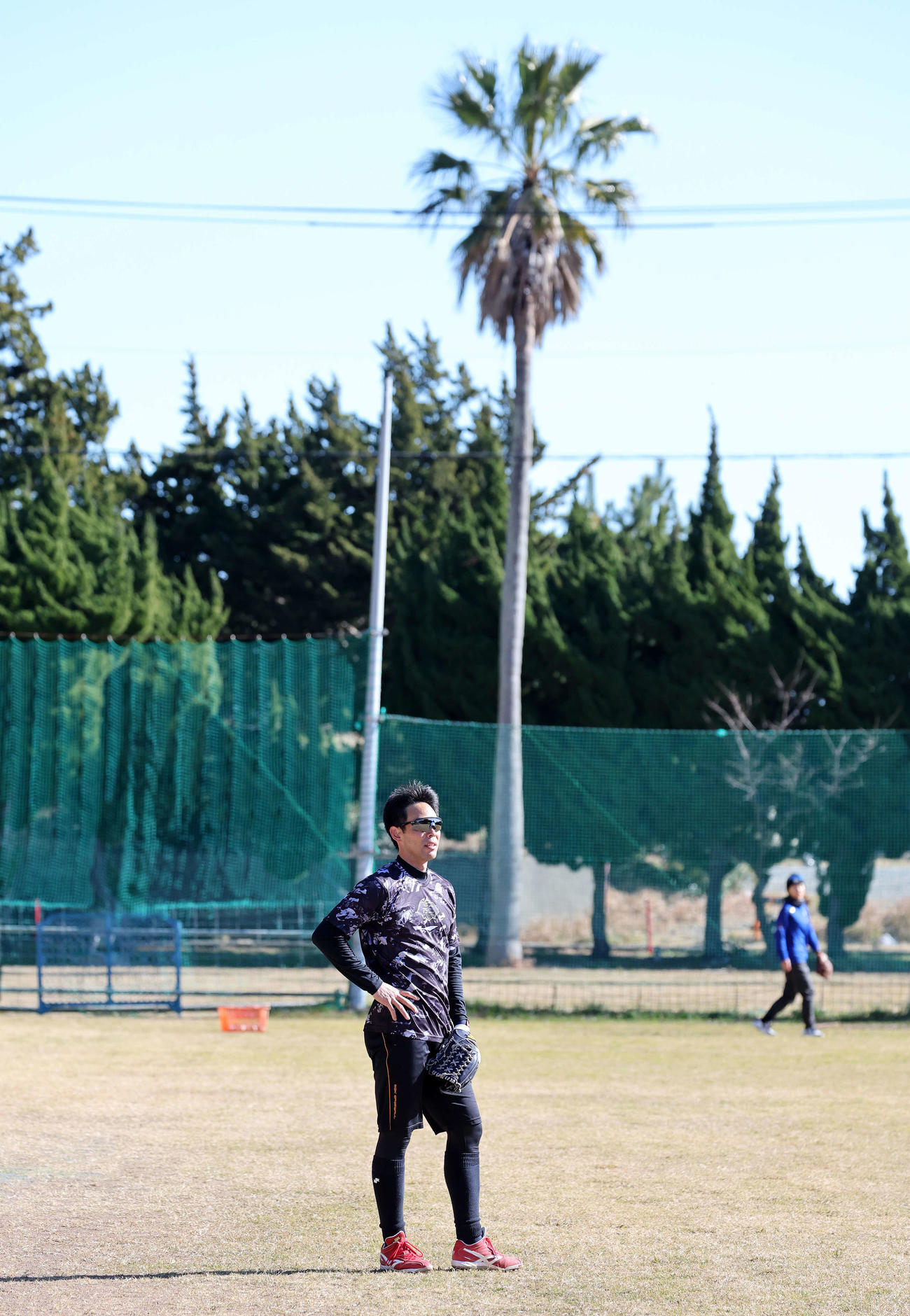 自主トレに臨む広島秋山（撮影・鈴木正人）