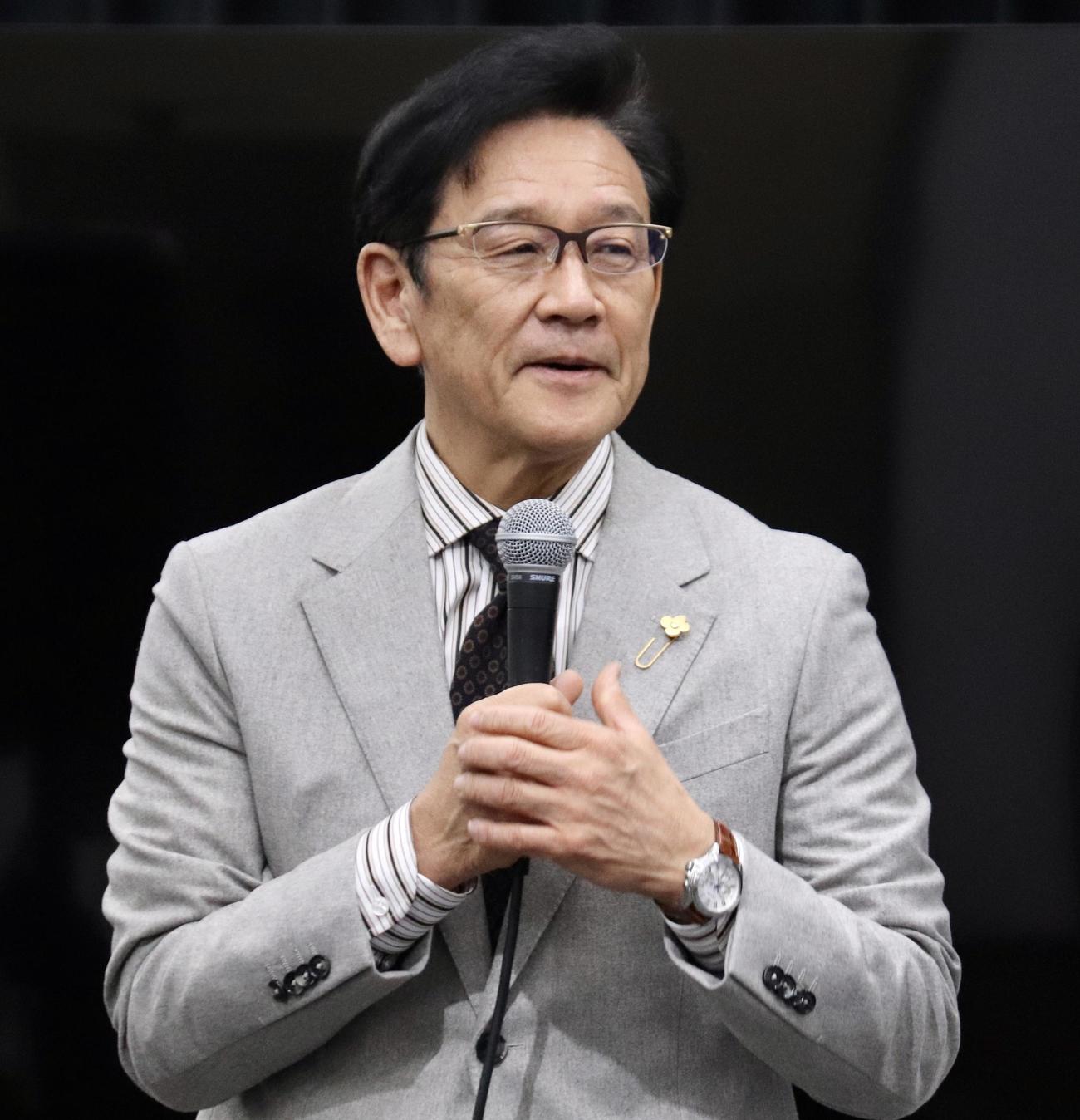 「栗山英樹の思考」「監督の財産」
出版記念トーク＆サイン会に出席した日本ハム栗山英樹CBO（撮影・黒須亮）