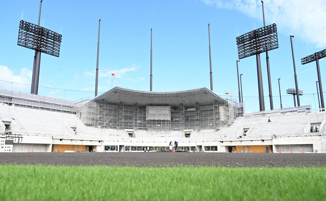 建設中の日鉄鋼板SGLスタジアム尼崎(2024年10月30日撮影)