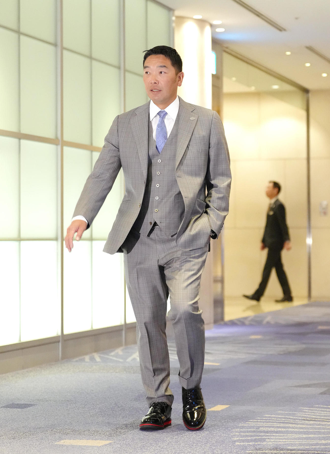 巨人スタッフ会議に臨む阿部監督（撮影・足立雅史）