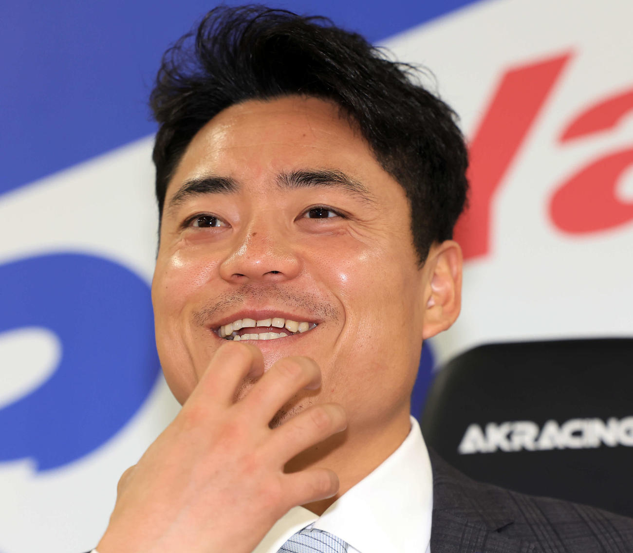 ヤクルト中村悠平（2024年12月13日撮影）
