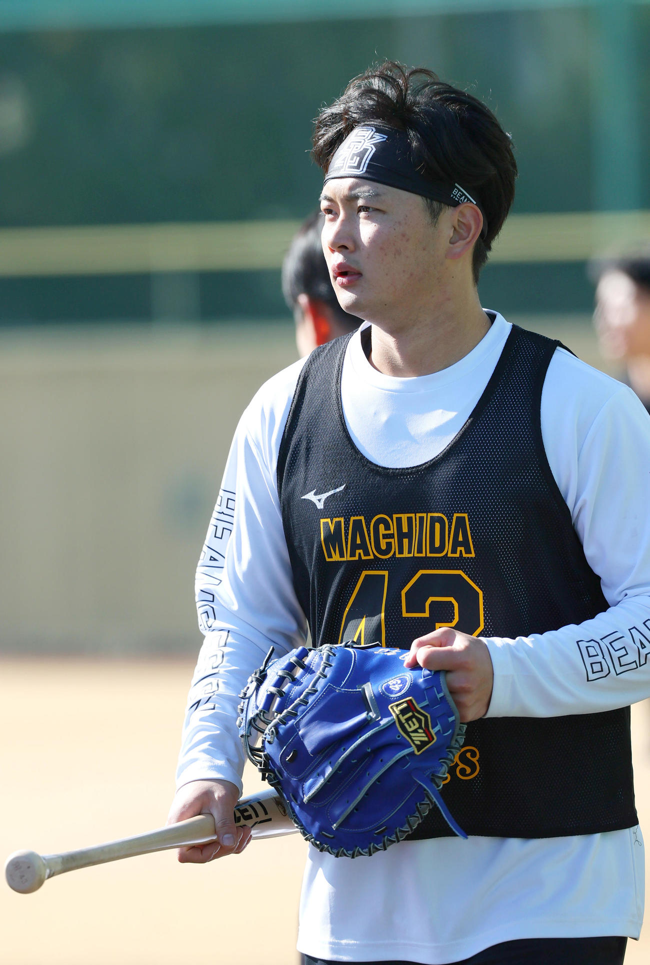 阪神新人合同自主トレで汗を流す町田（撮影・上山淳一）