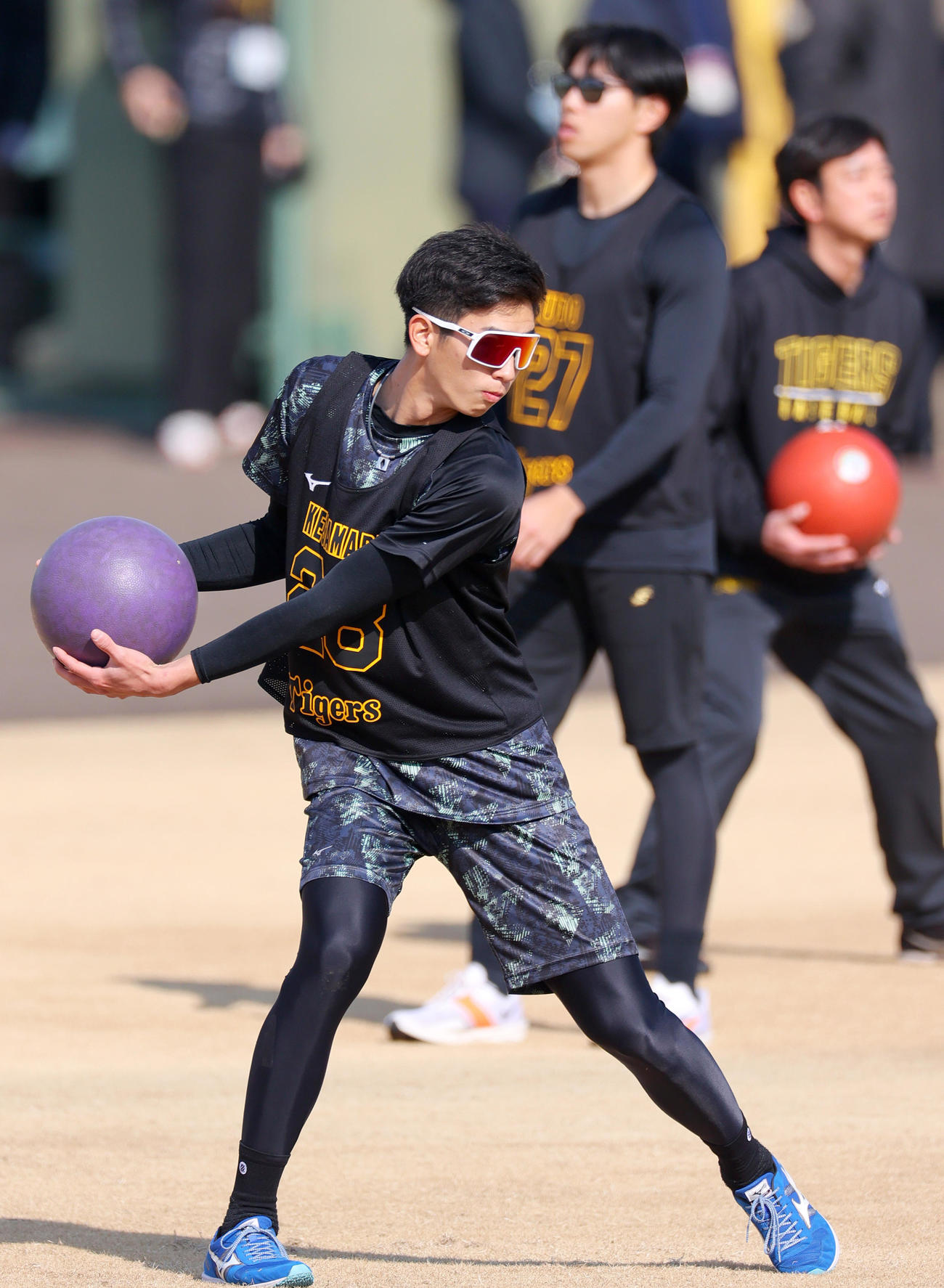 阪神新人合同自主トレで汗を流す阪神今朝丸（撮影・上山淳一）