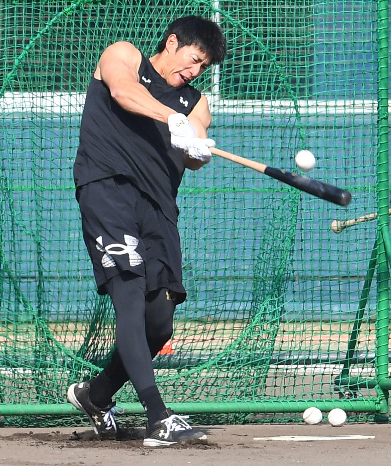 フリー打撃を行うソフトバンク柳田（撮影・岩下翔太）