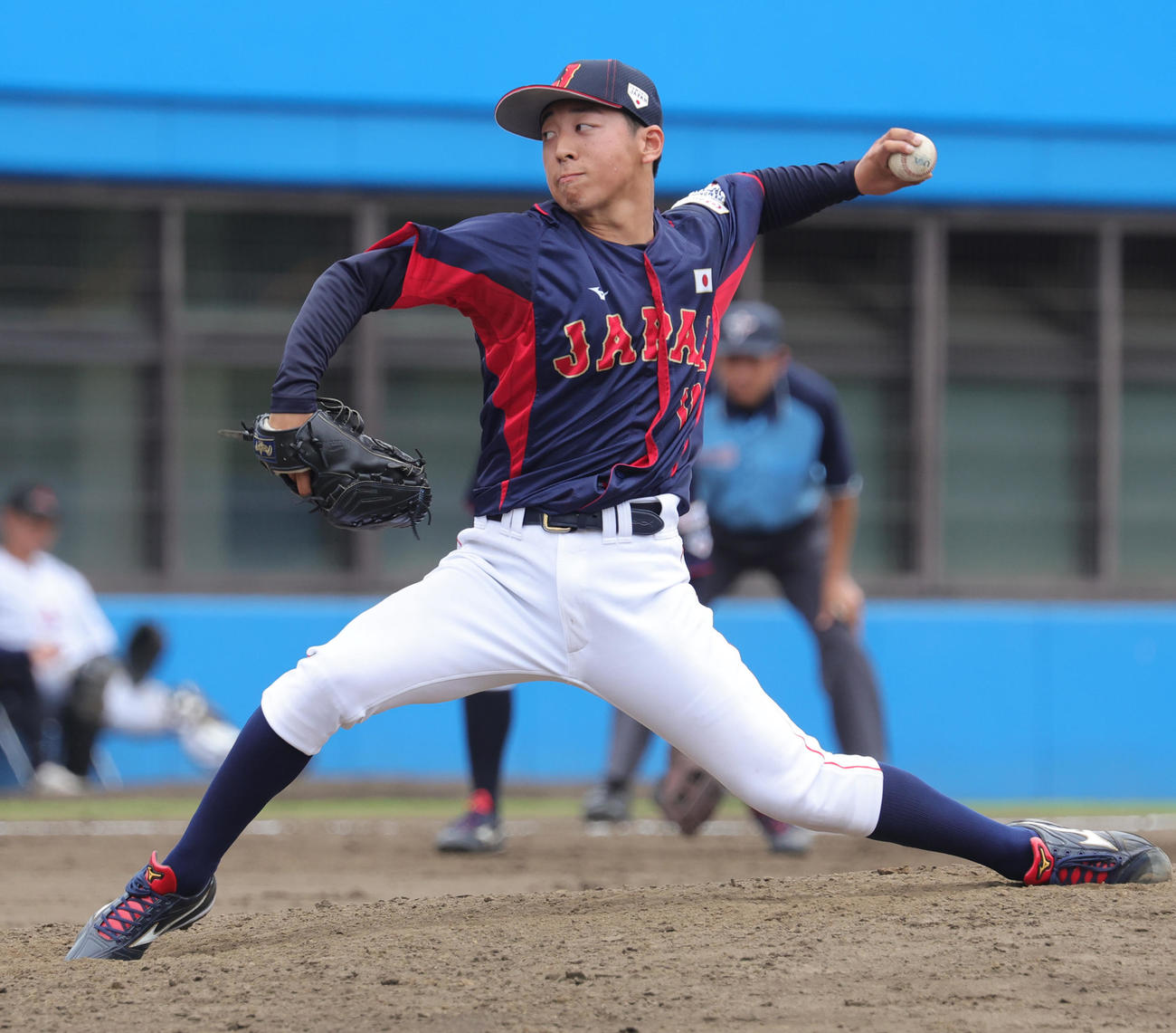 24年7月、侍ジャパン大学代表対侍ジャパンU23代表候補　力投する侍ジャパン大学代表の仙台大・渡辺