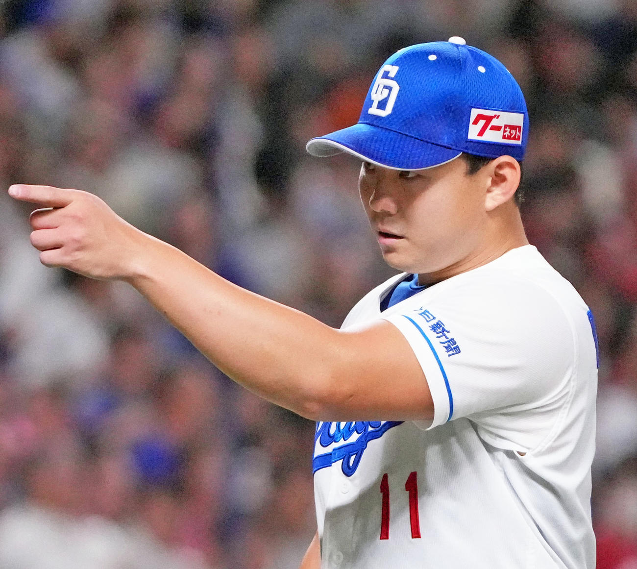 小笠原慎之介（2024年撮影）