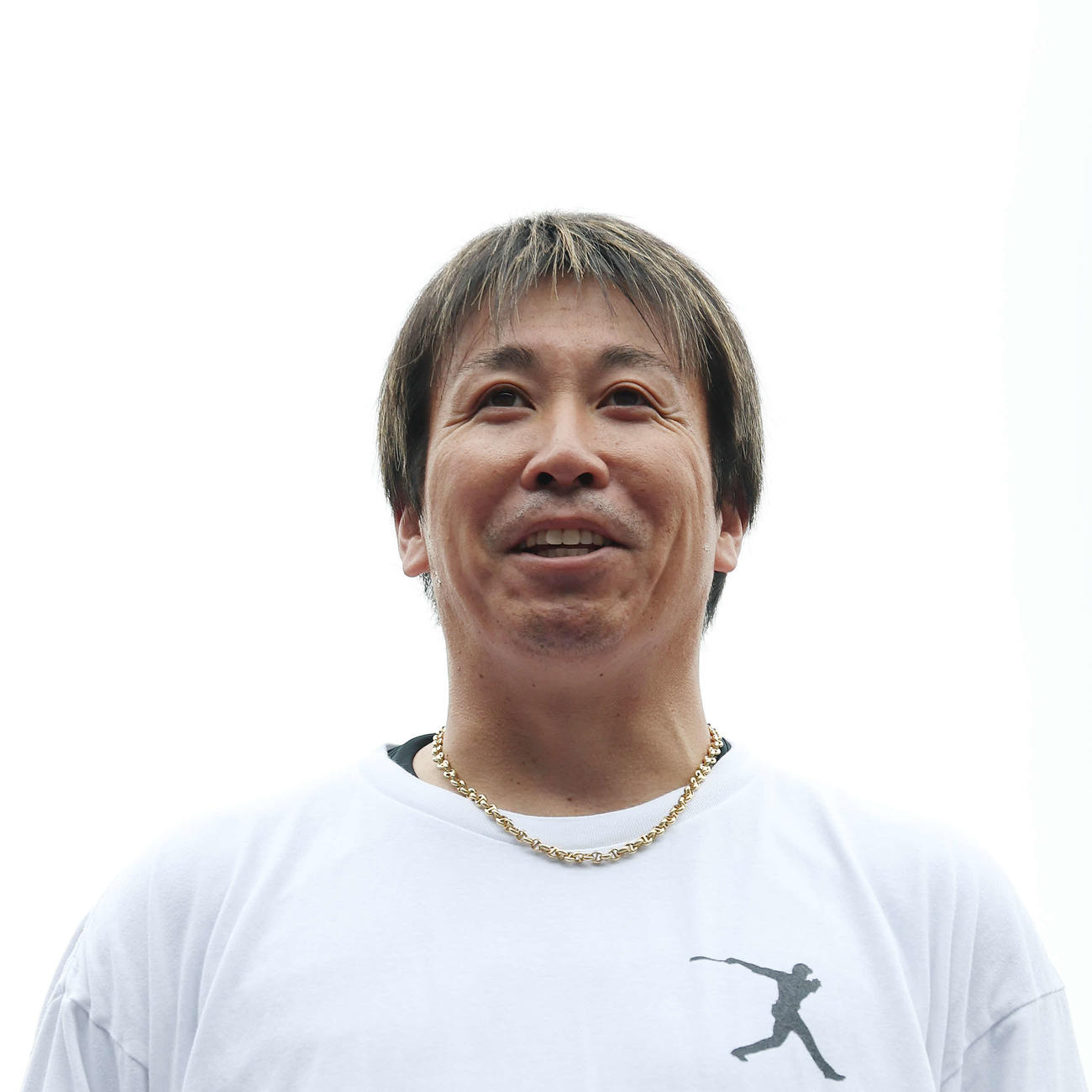 記者の質問に答えるロッテ益田（撮影・河田真司）