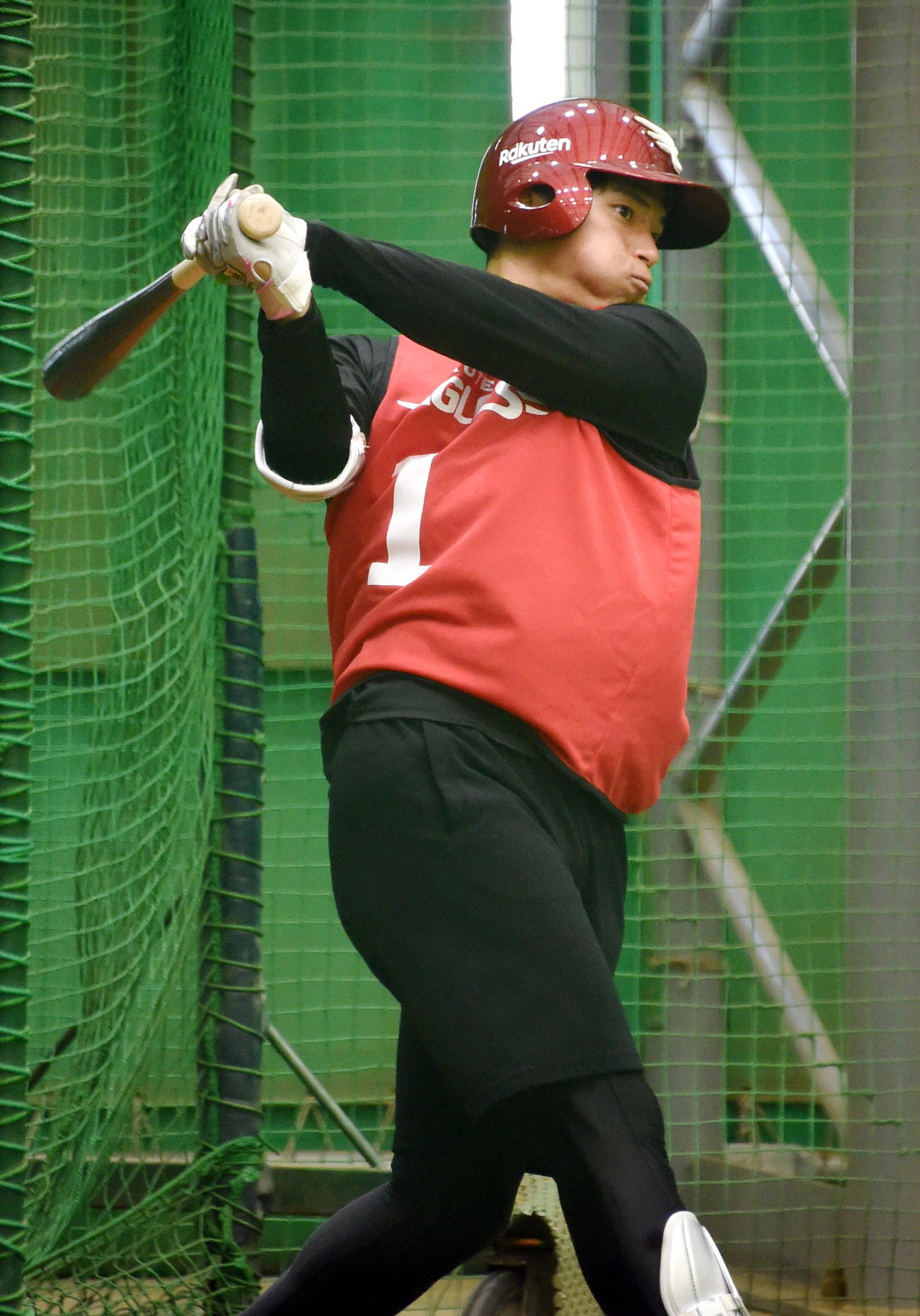 フリー打撃を行う楽天ドラフト1位の宗山（撮影・山田愛斗）