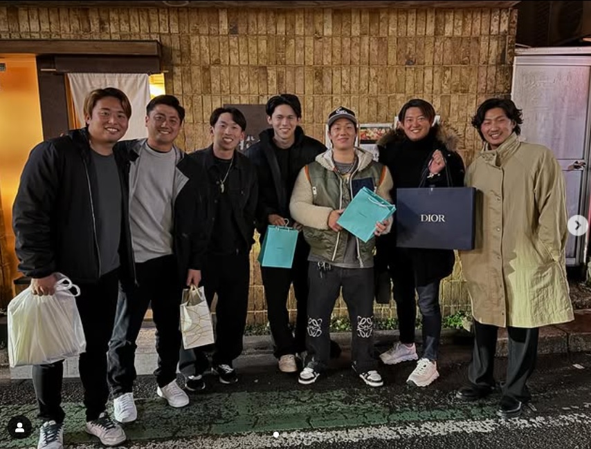 佐藤都志也のインスタグラムから