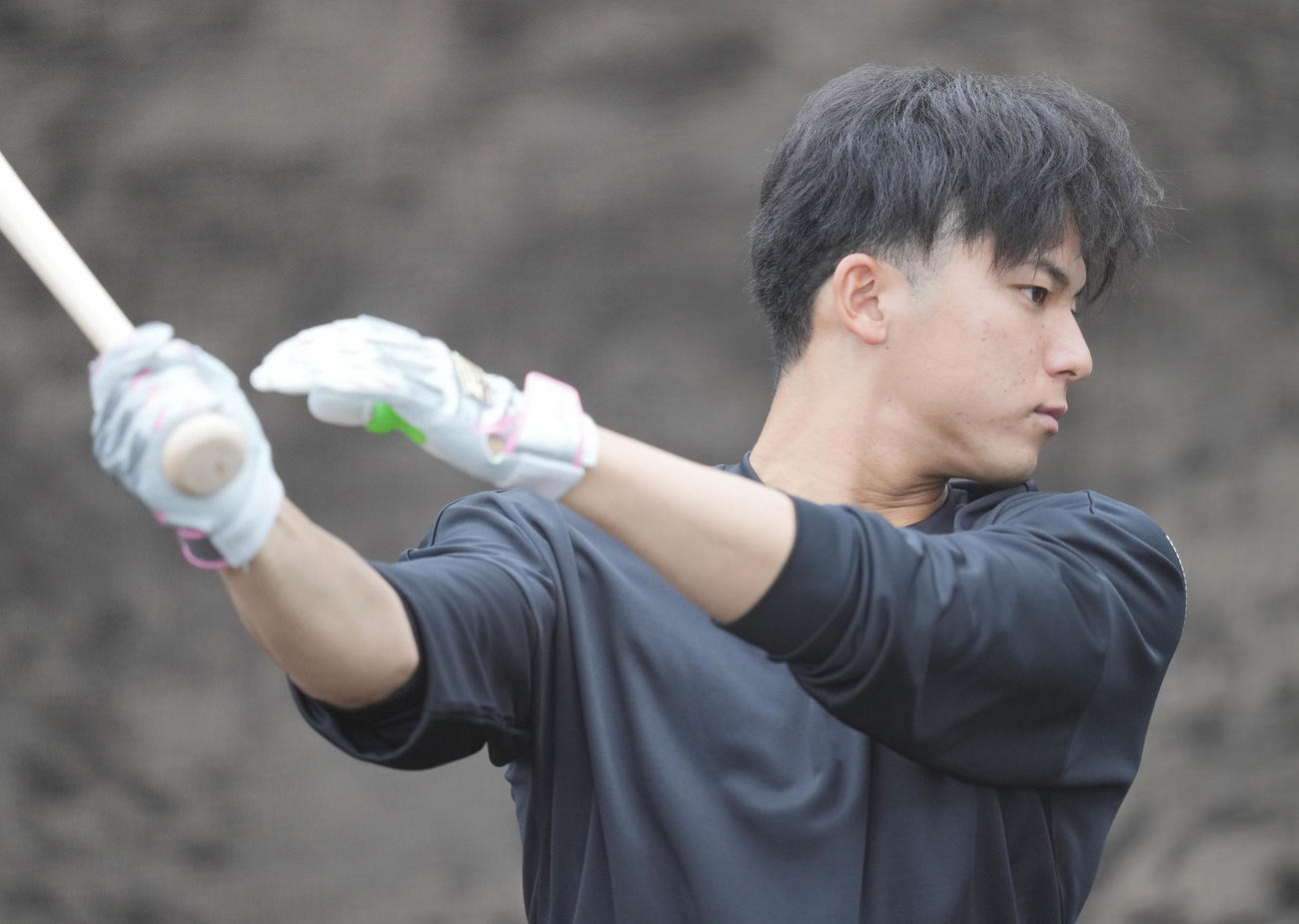 ティー打撃する楽天宗山（撮影・鈴木みどり）