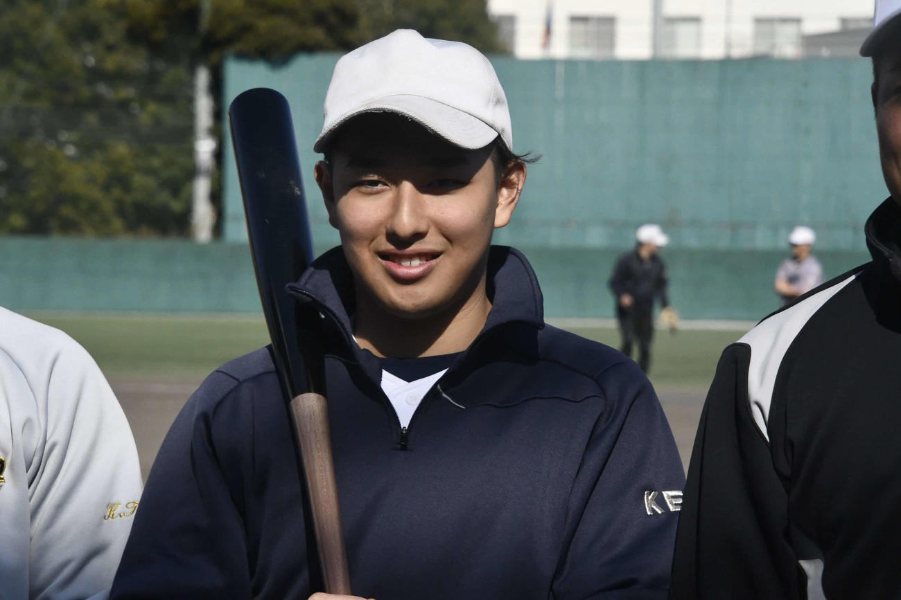 慶大野球部の練習に合流した清原和博氏次男の清原勝児（撮影・平山連）