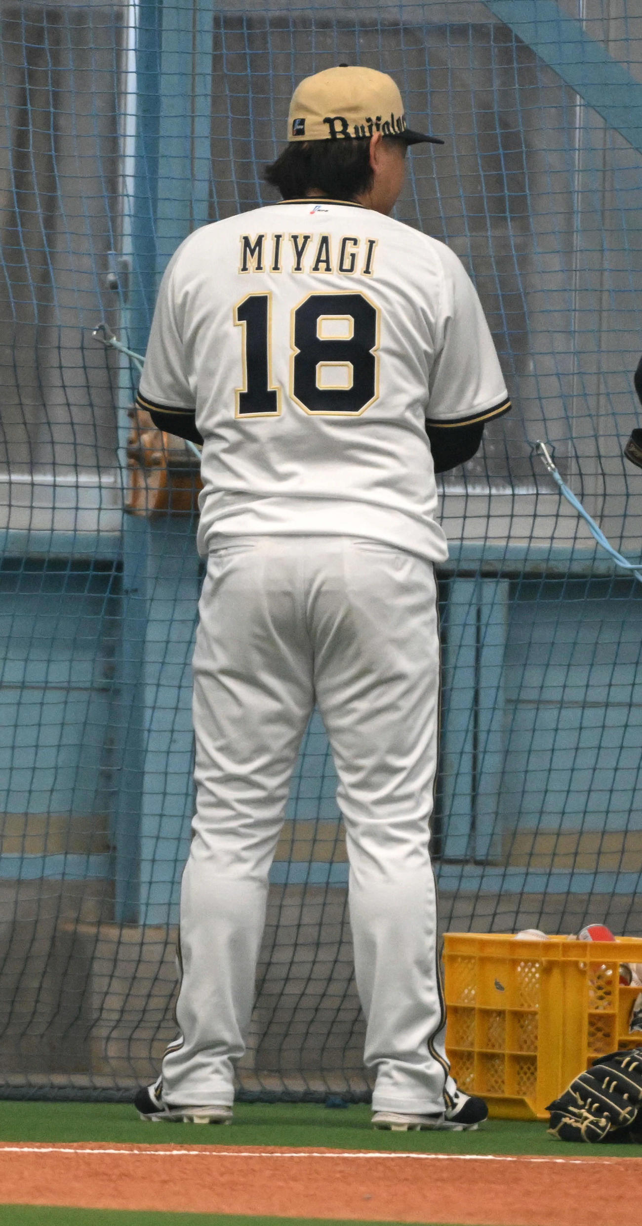 背番号18をつけ練習を行うオリックス宮城（撮影・前岡正明）