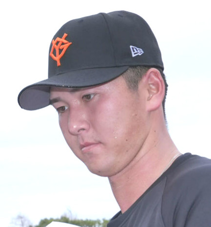 巨人・秋広優人（2025年2月2日撮影）