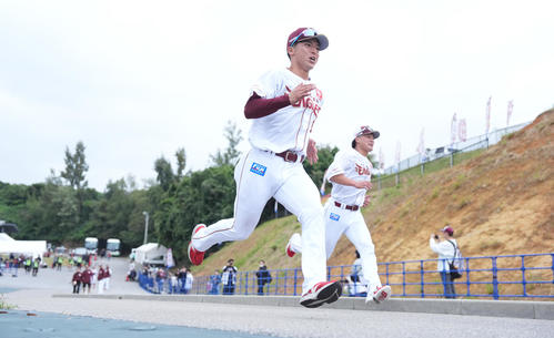侍ジャパン】井端弘和監督「もう頭の中に…」26年WBCで楽天ドラ1宗山塁