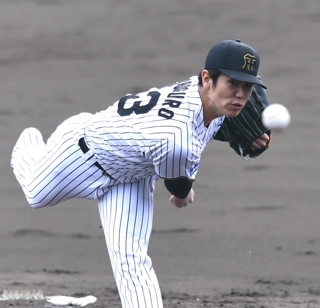紅白戦の3回、2番手で登板した白組石黒（撮影・藤尾明華）