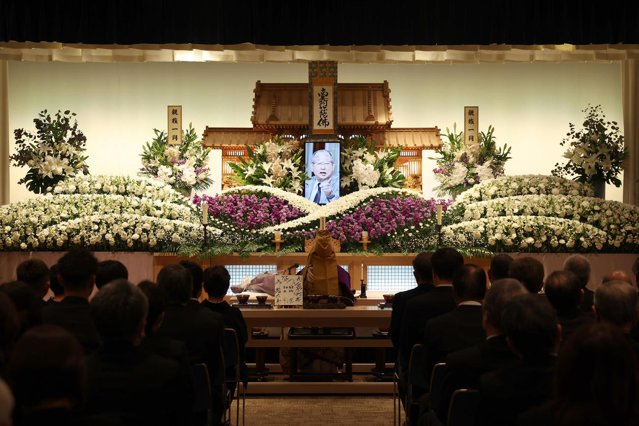 執り行われた吉田義男さんの葬儀（撮影・前田充）