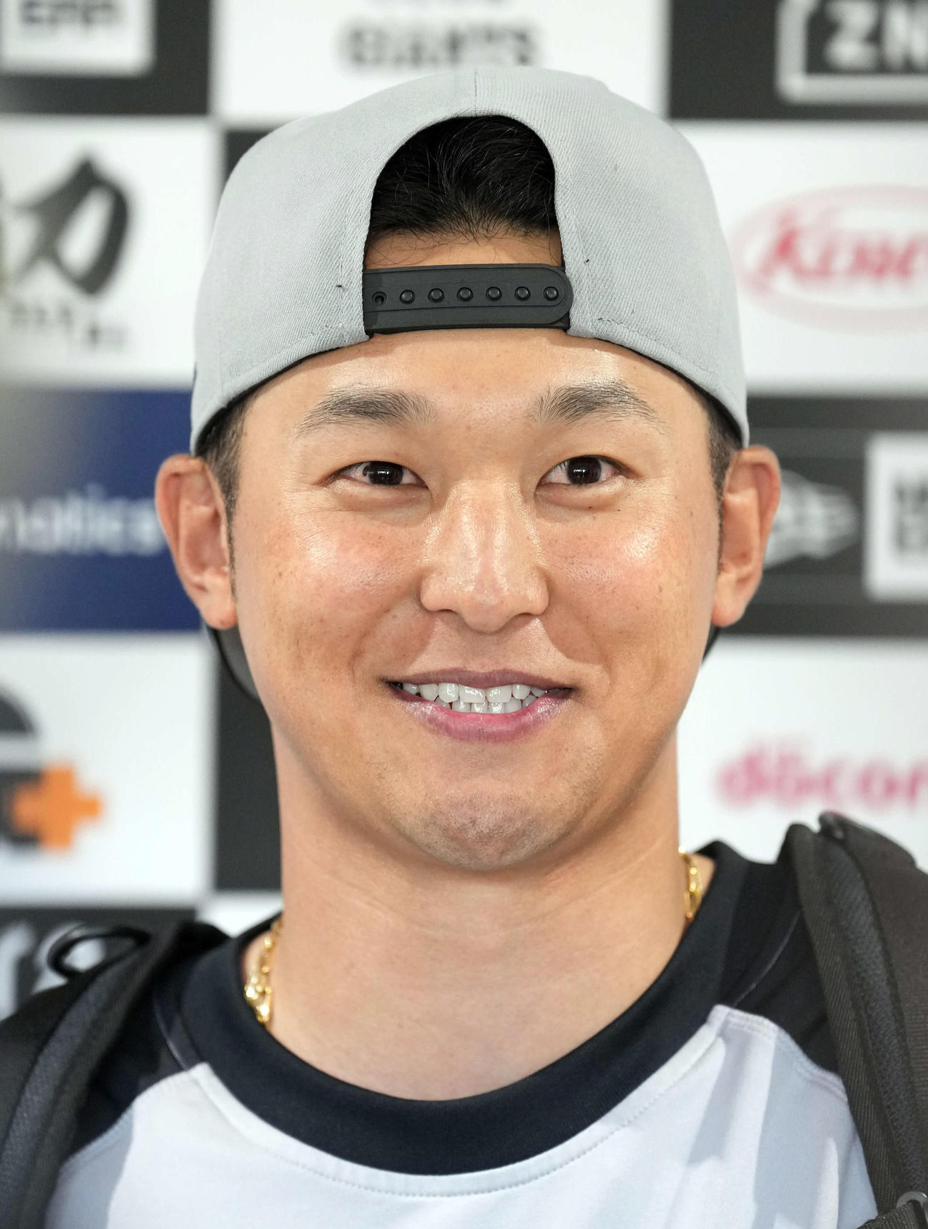 この日30歳の誕生日を迎え心境を語る巨人吉川（撮影・たえ見朱実）