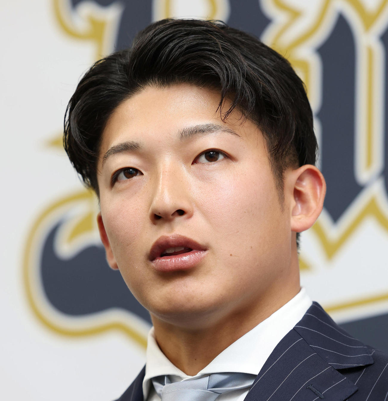 オリックス山崎颯一郎（2024年12月4日撮影）