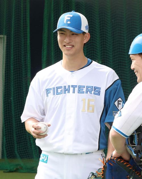 日本ハム達孝太