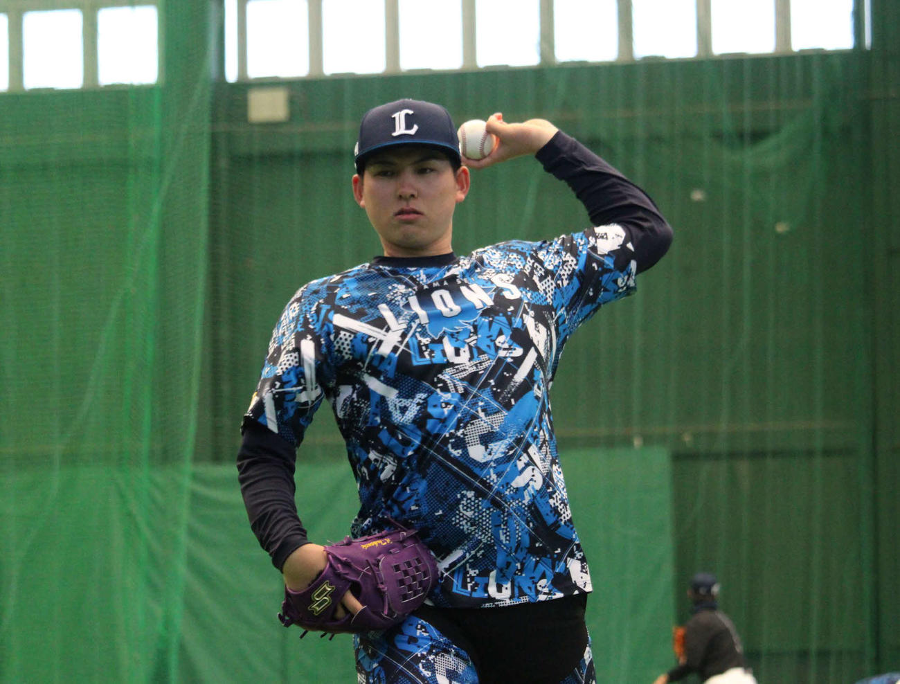左肘痛からスローイングを再開した西武武内（撮影・金子真仁）