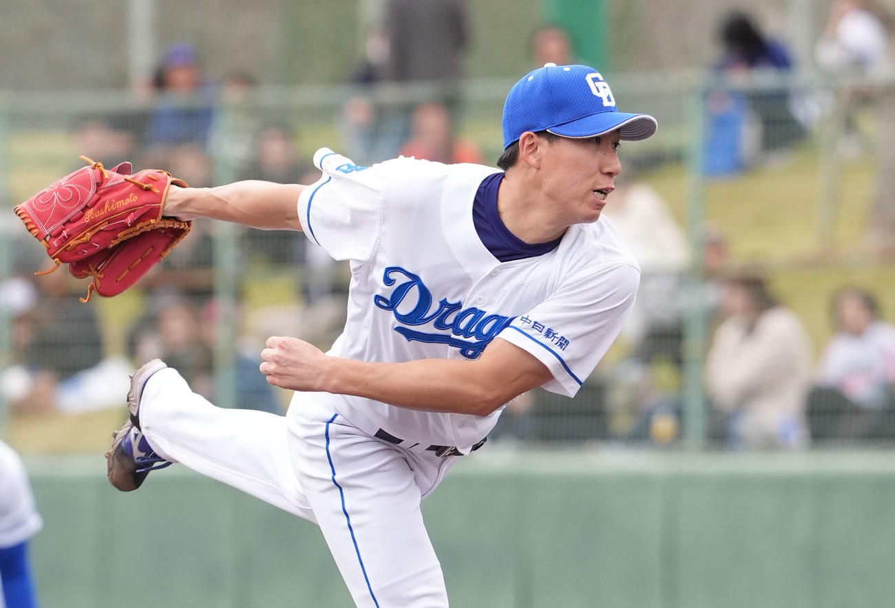 中日対DeNA 9回表、中日5番手で登板する橋本（撮影・森本幸一）