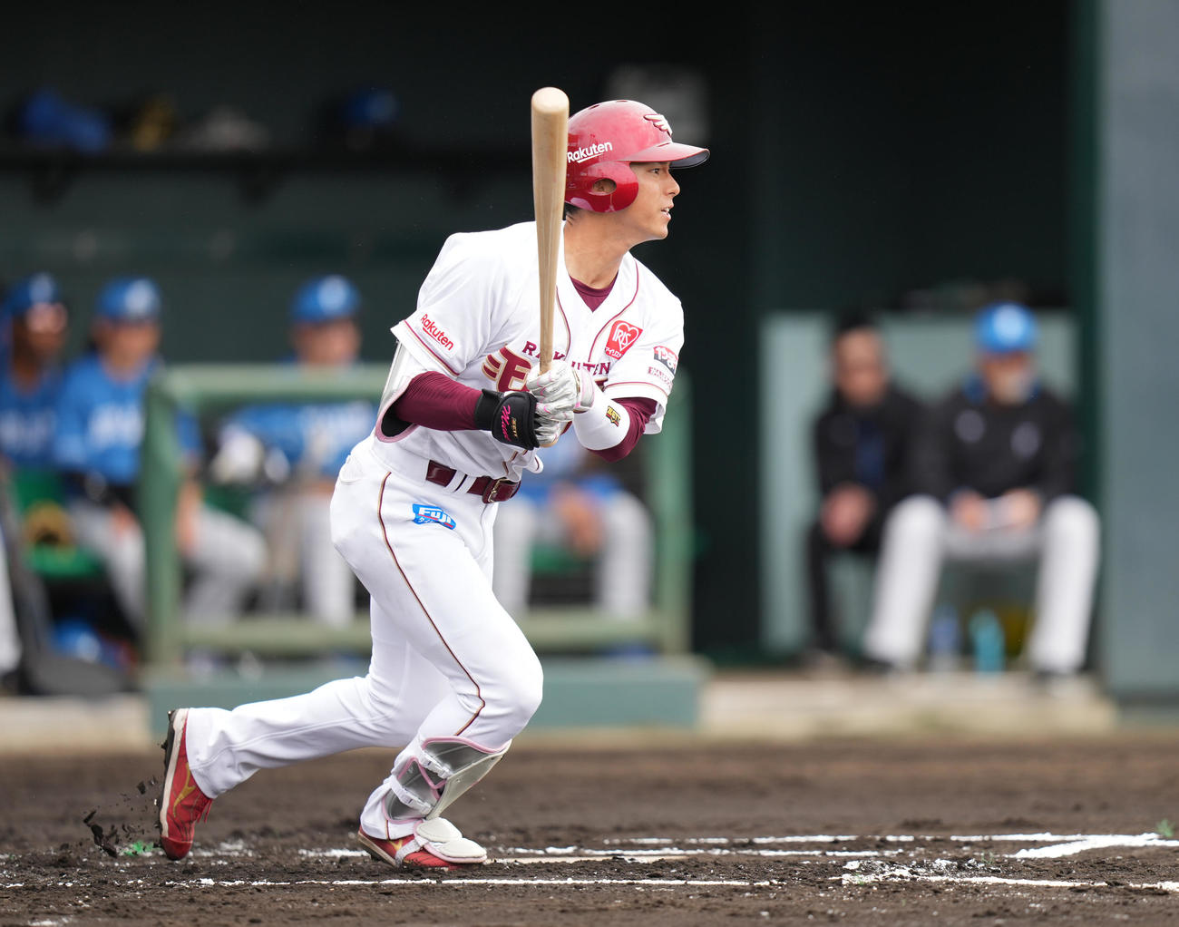楽天対日本ハム　1回裏楽天無死、中前打を放つ宗山（撮影・鈴木みどり