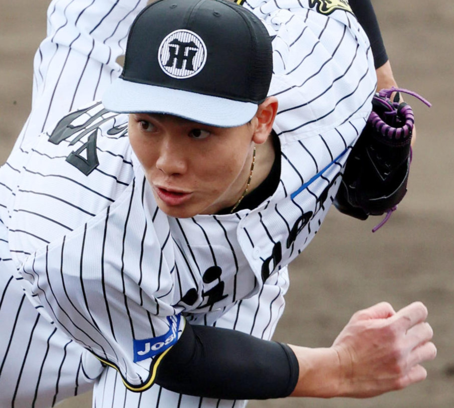 シート打撃練習に登板した湯浅（撮影・加藤哉）