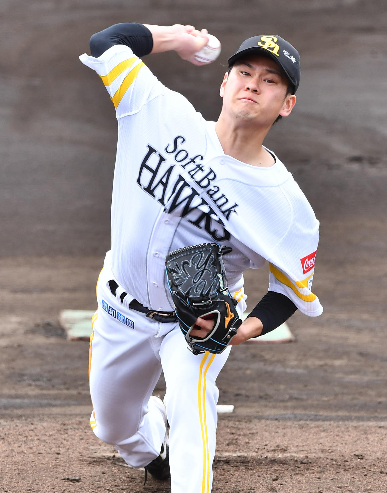 ライブBPに登板したソフトバンク伊藤（撮影・岩下翔太）