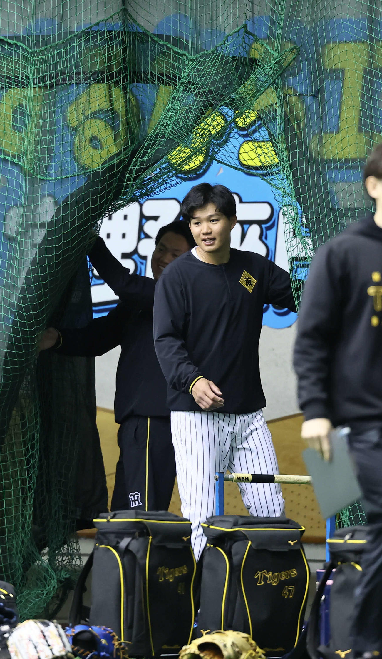 別メニュー調整の阪神森下（撮影・藤尾明華）